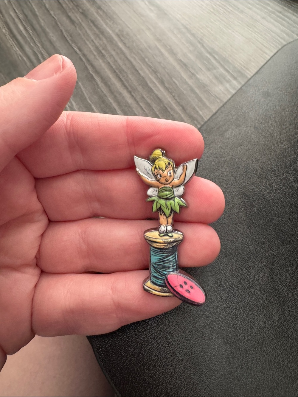 Disney 2020 Animators Collection Series Tinkerbell Chase Pin